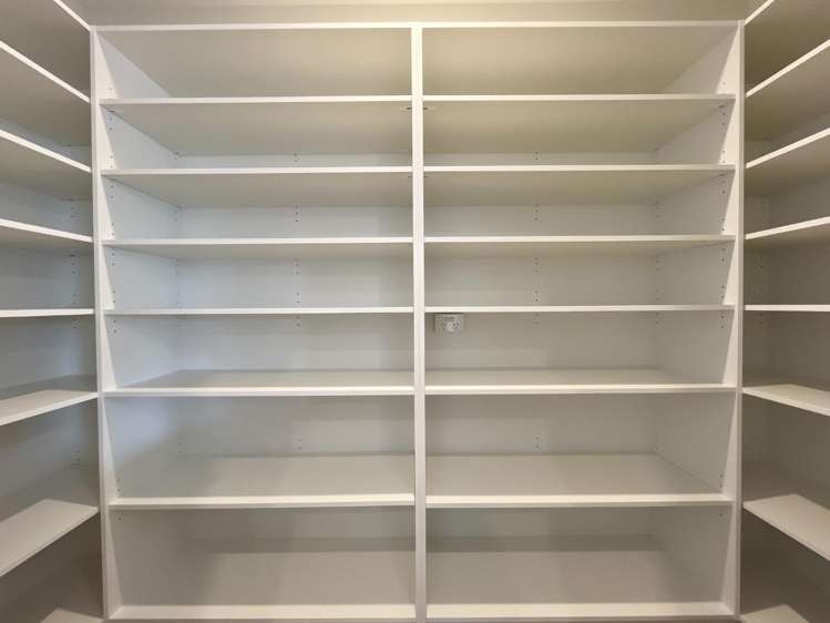 22 Harlequin Drive 11103_3