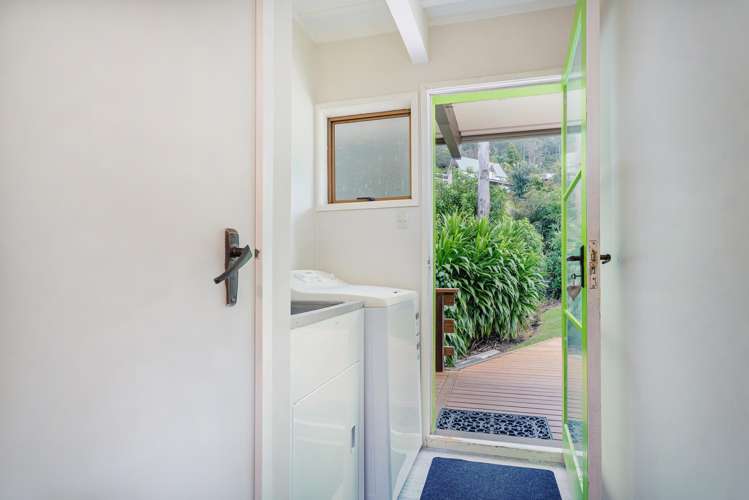 3 Patricia Place Hahei_22