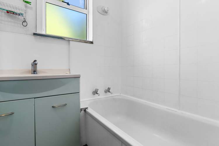 19 Twentythird Avenue Gate Pa_9