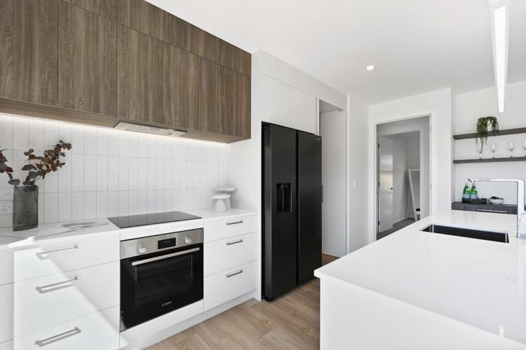 63 Kelly Road 11373_8