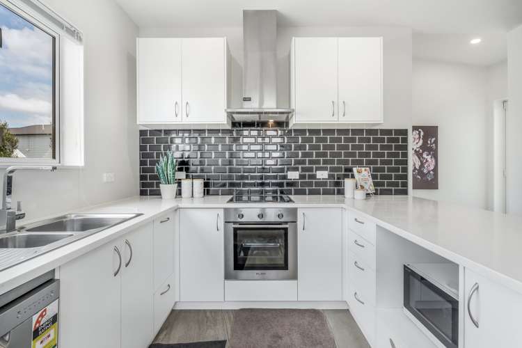 1 Riroriro Close Papakura_6