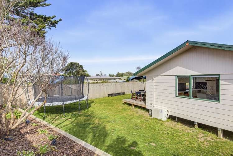 16B Karaka Street Otaki Beach_25