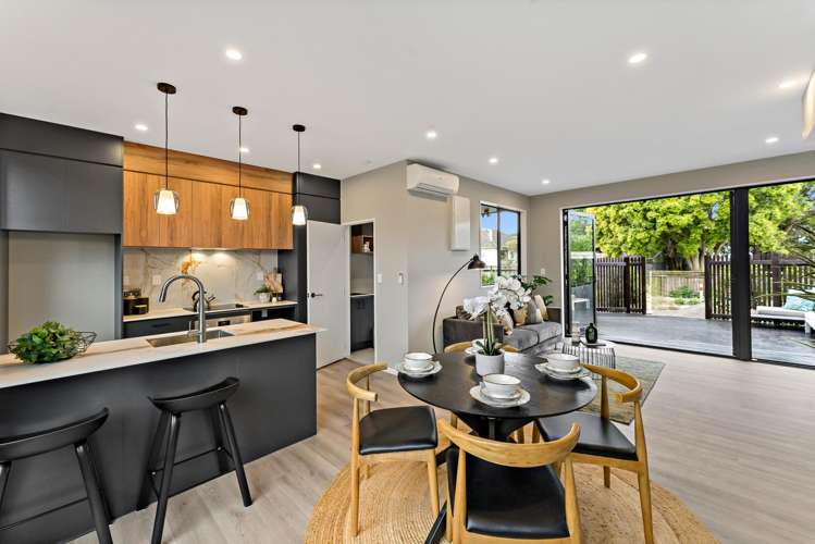 48 Range View Road Mount Albert_21