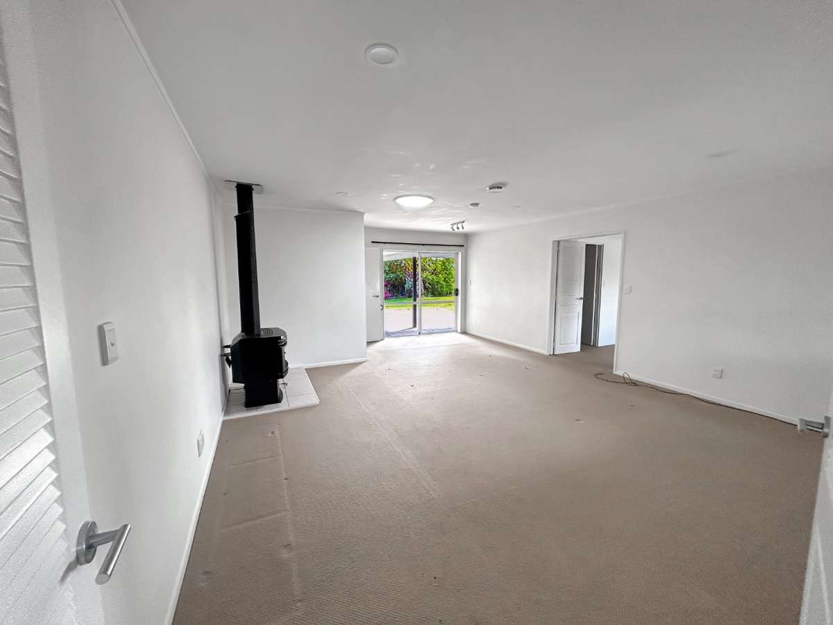 4 BED - WHAREWAKA 3
