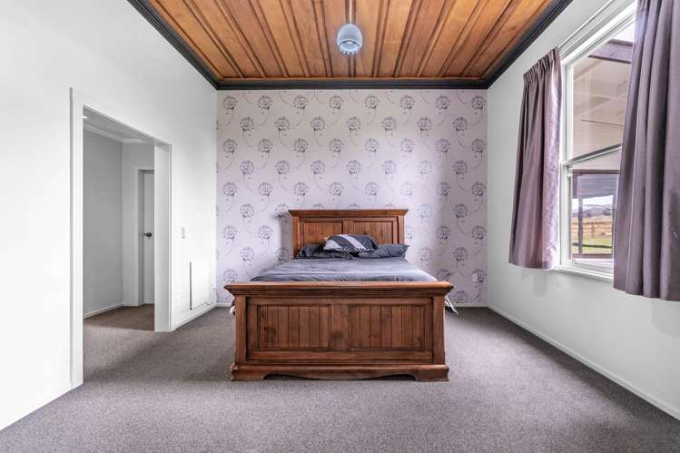 38 Bath Road Riverton_11