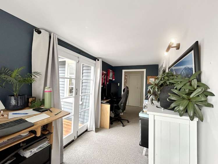 1284 Napier Road 10920_7