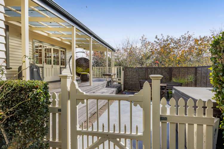 192 A&B Mangorei Road Merrilands_36