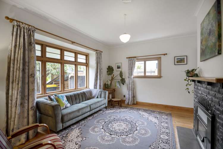 24 Murphy Street Toi Toi_1