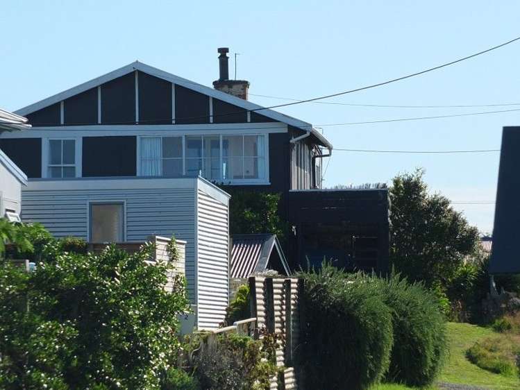 3 Perreau Avenue Foxton Beach_34