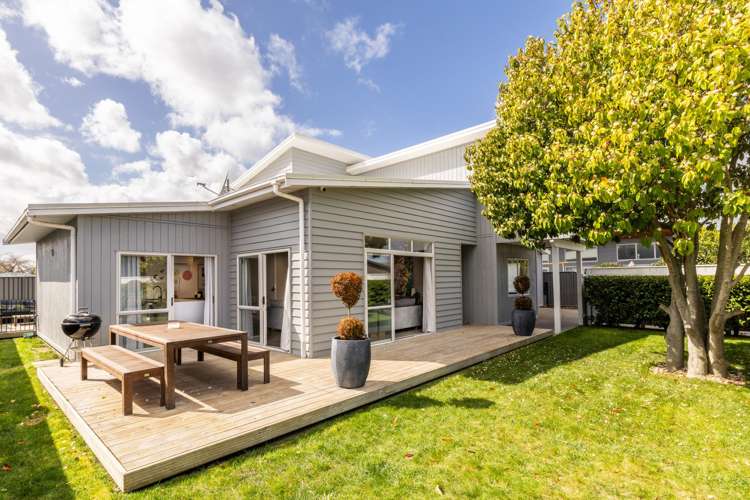 34 Arbuckle Road Frimley_8