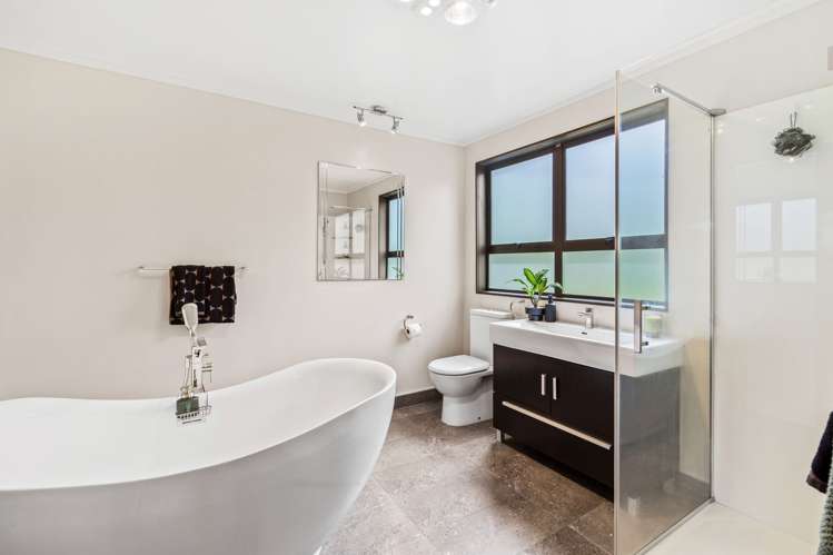 126 Parakiore Road Te Kamo_19