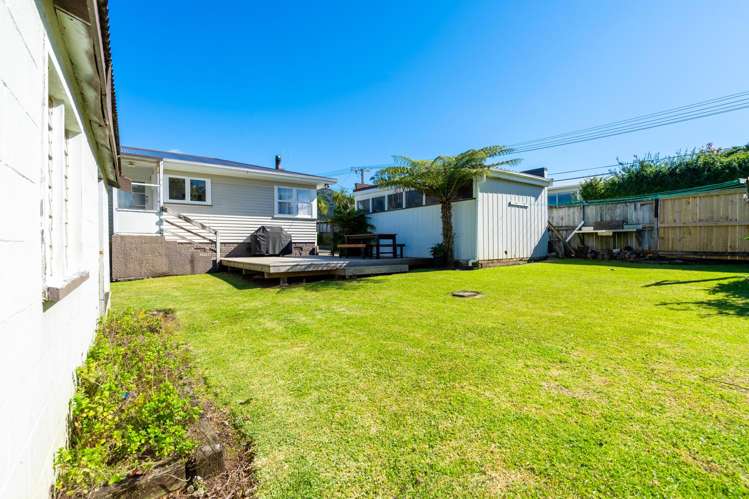 1 Ford Avenue Te Kamo_16