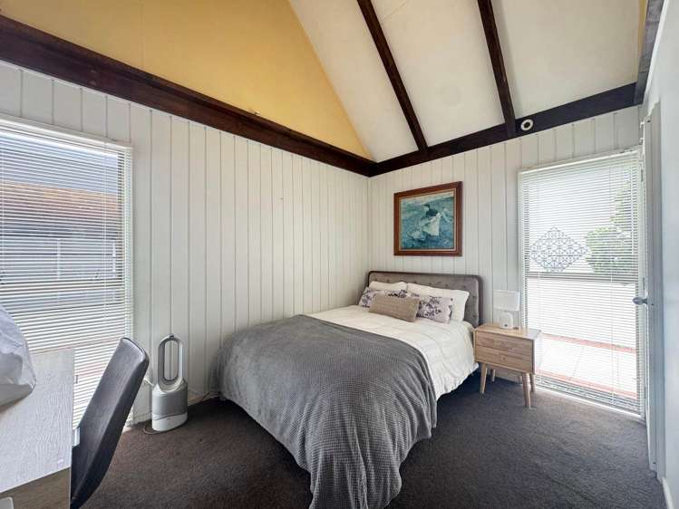 8B Himalaya Crescent Lynfield_7