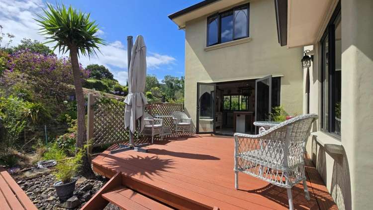 9 Water Race Lane Thames_14