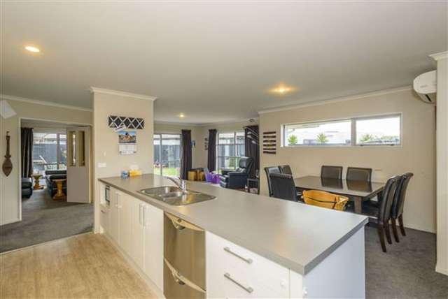 25 Foresters Crescent Parklands_4