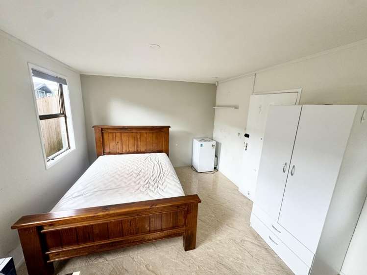 1/51 Albrecht Avenue Mount Roskill_4