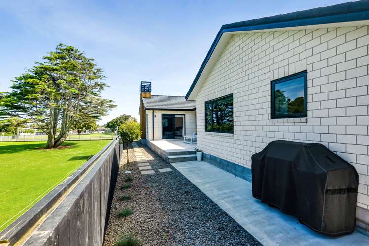 6 Francis Douglas Drive Westown_26