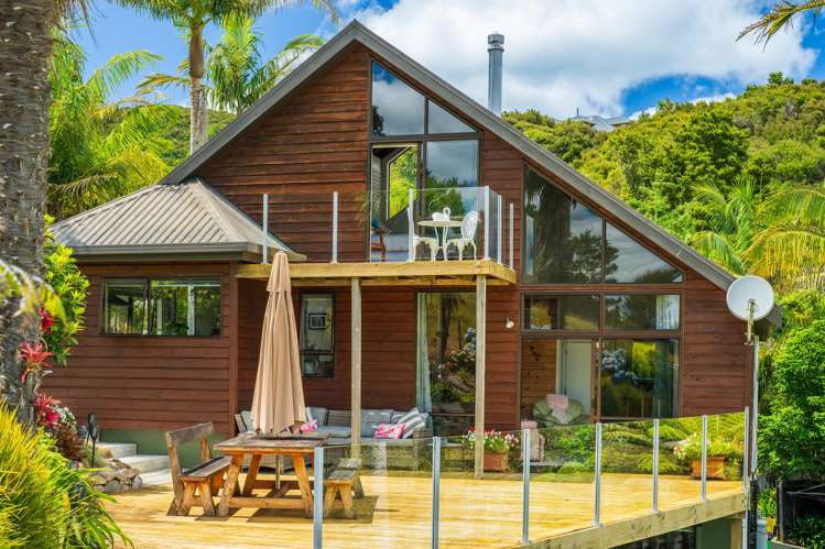 14 Tahunatapu Road Parua Bay_23