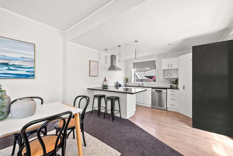 15 Allen Street Boulcott_8