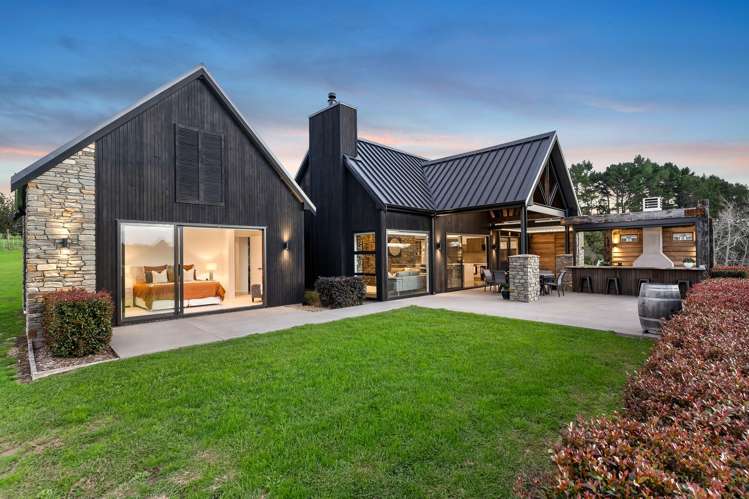 202 Broomfields Road Whitford_24