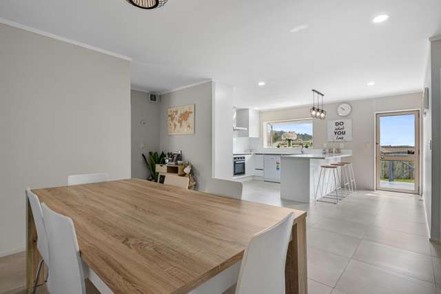 19 Barraud Place Pukehangi_4