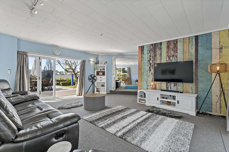 45 Riverhills Avenue Pakuranga Heights_9