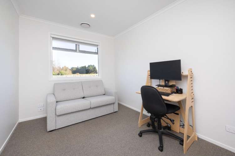 1 Ashgrove Lane 10920_12