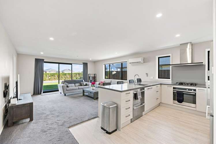 4 Hollows Lane Rolleston_3