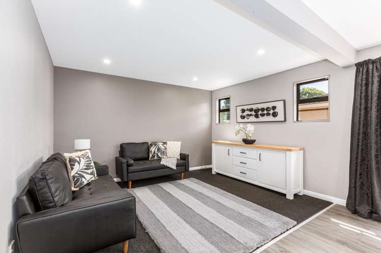 4 Oxford Crescent Ebdentown_6