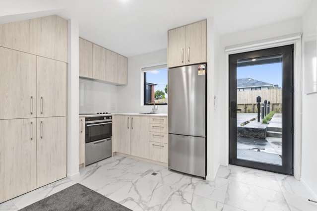 10/10 Wilsher Crescent 11401_3