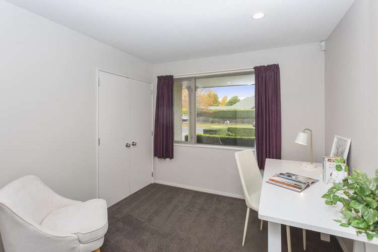 37 Hussey Road Harewood_15