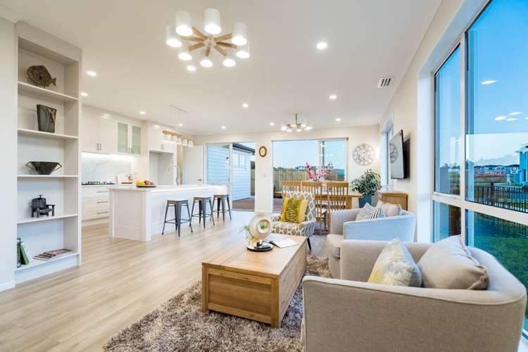 29 Horsefields Drive Flat Bush_6