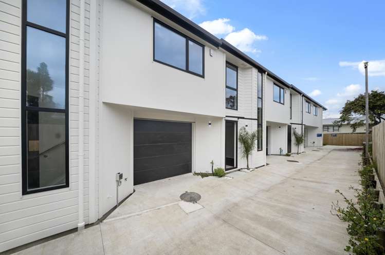 Lot 2 & 3/67 Salisbury Road Birkdale_12