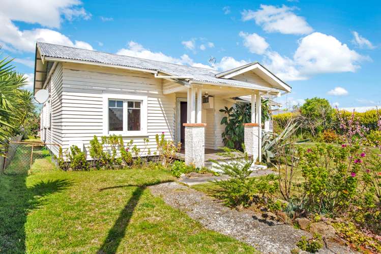 16 Albert Street Te Hapara_23