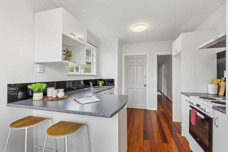 334 Main Road Tawa_9