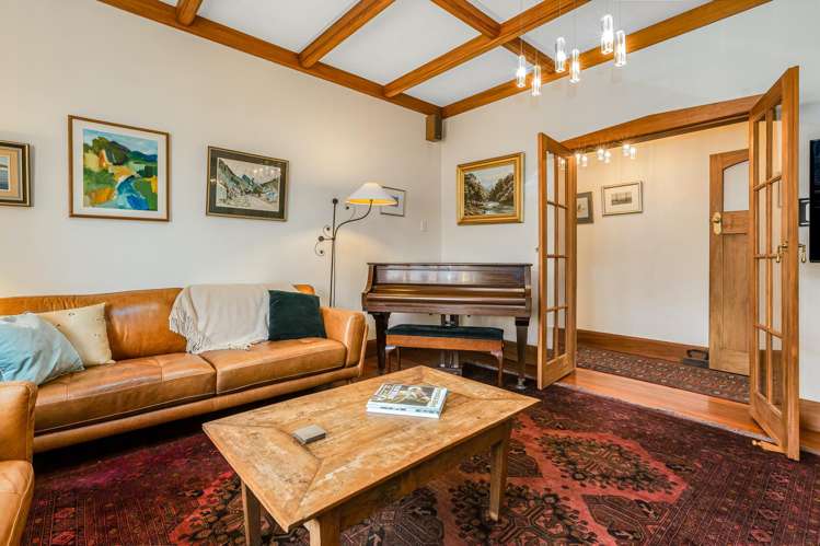 9 Dover Street Island Bay_6