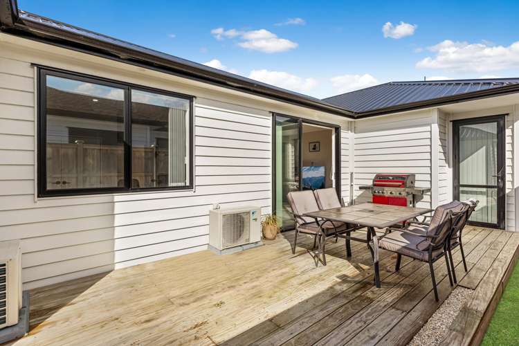 2 Poutawa Lane Clarks Beach_15