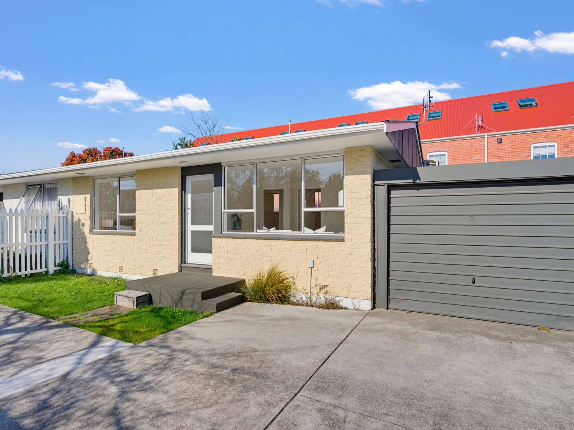 2/34 Buffon Street Waltham_0