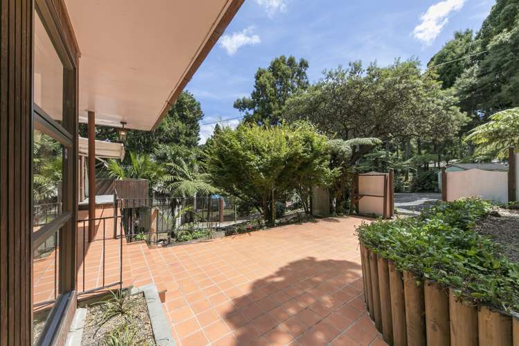 27 Ngaio Road Titirangi_2
