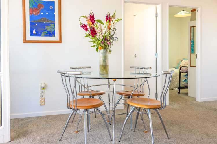 7/118 Ocean View Road Oneroa_9