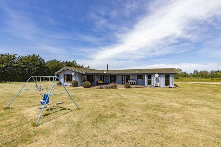 20 Pears Road Sefton_21