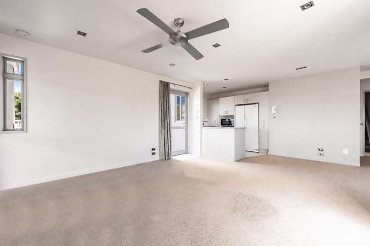 26a Vipond Road Stanmore Bay_17