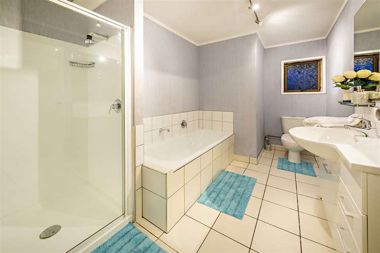 3 Chantal Place Red Hill_13