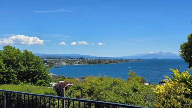 Spacious 2-Bedroom, fully furnished Apartment for Rent in Hilltop, Taupo