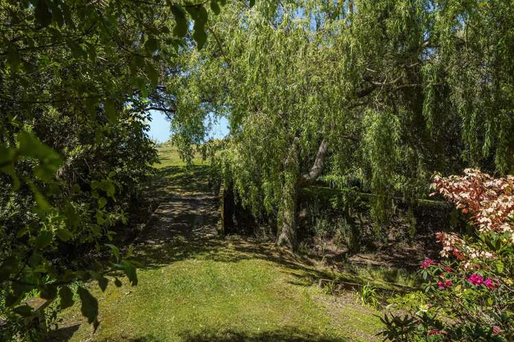 257 Cathedral Road Gore Bay_34