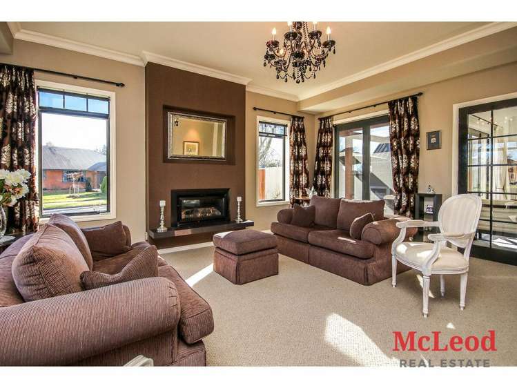19 Country Place Allenton_11