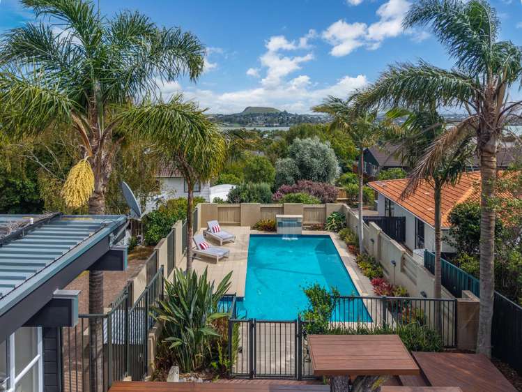 22 Andrea Place Sunnyhills_29