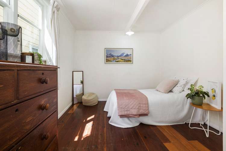 23 Moir Street Mount Victoria_12