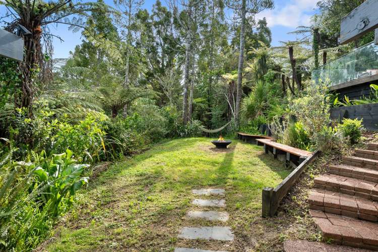 35 Pluto Place Beach Haven_23