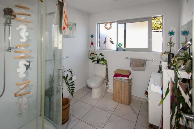 42 Mangatete Heights Kaingaroa_6